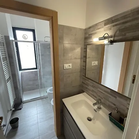 Apartment Nuovo Vicino Stazione